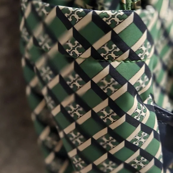 Tory Burch Green Patterned Backpack - Picture 4 of 6